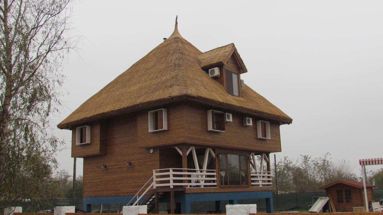 Old Fane'S Lodge Marasu ภายนอก รูปภาพ