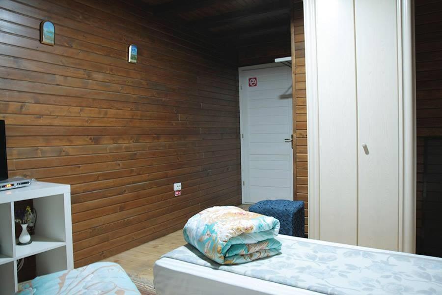 Old Fane'S Lodge Marasu ภายนอก รูปภาพ